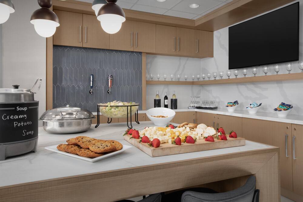 Homewood Suites by Hilton Colorado Springs North USAFA