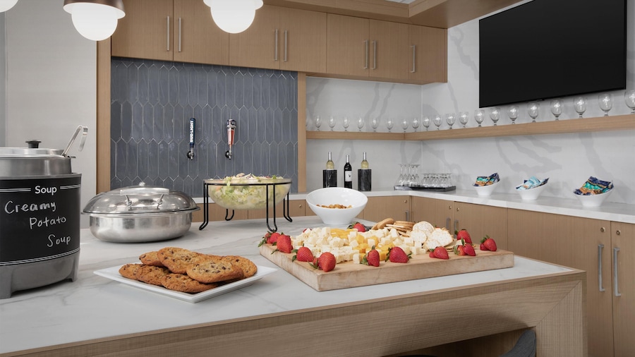 Homewood Suites by Hilton Colorado Springs North USAFA