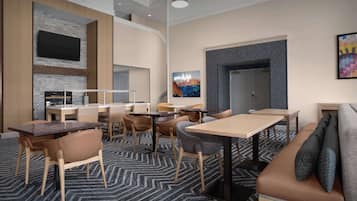 Petit déjeuner buffet compris tous les jours