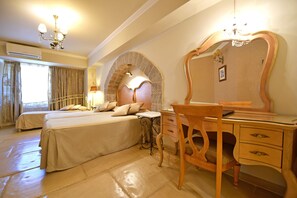 Triple Room, Bathtub | Premium bedding, in-room safe, individually decorated