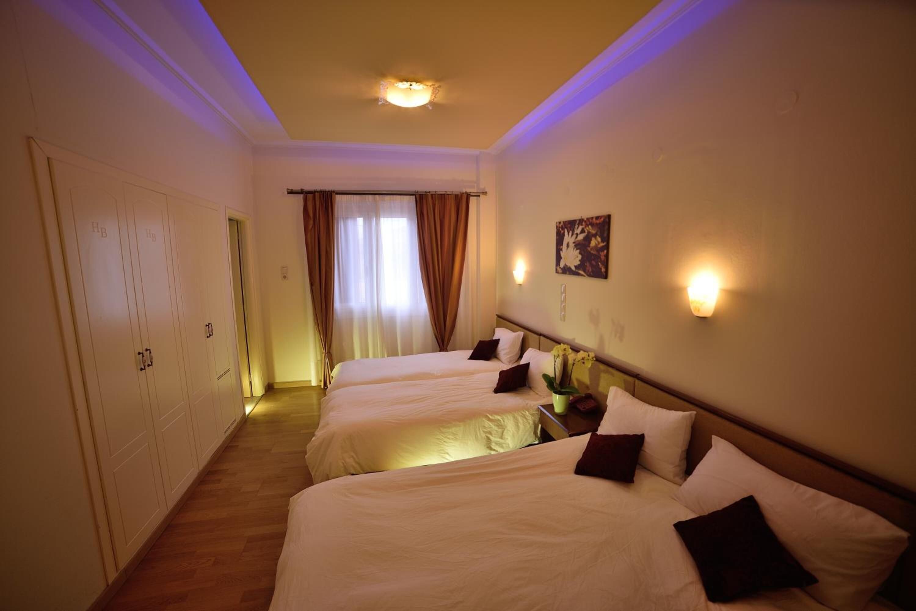 1 bedroom, premium bedding, down duvets, Select Comfort beds