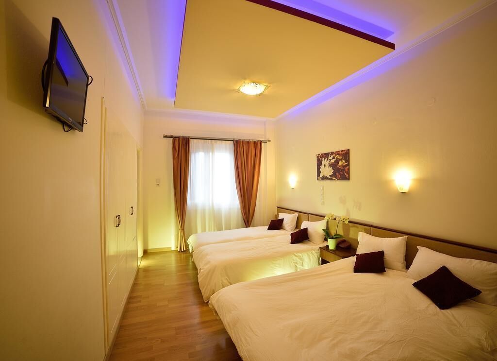 1 bedroom, premium bedding, down comforters, Select Comfort beds