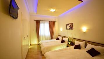 1 bedroom, premium bedding, down comforters, Select Comfort beds