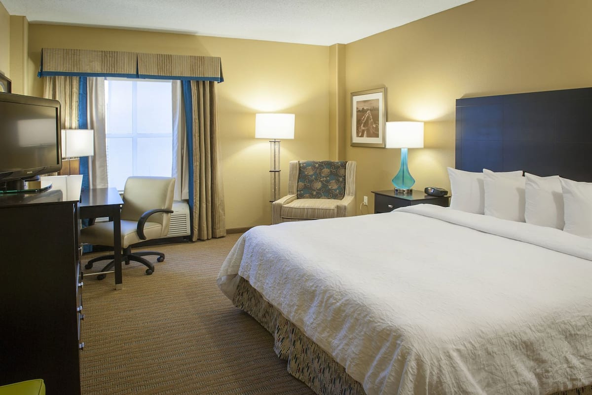 Premium bedding, in-room safe, blackout curtains, iron/ironing board