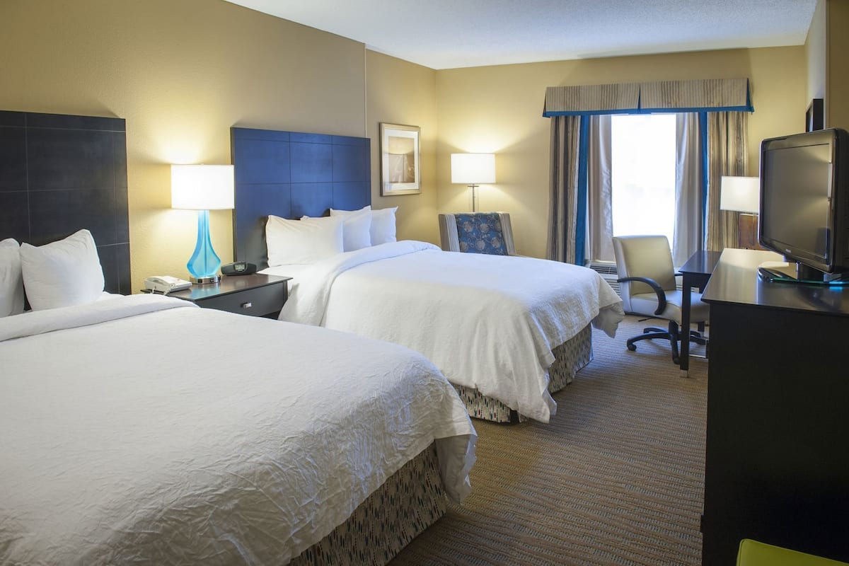 Premium bedding, in-room safe, blackout curtains, iron/ironing board