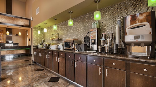 Best Western Inn & Suites - Lake Charles