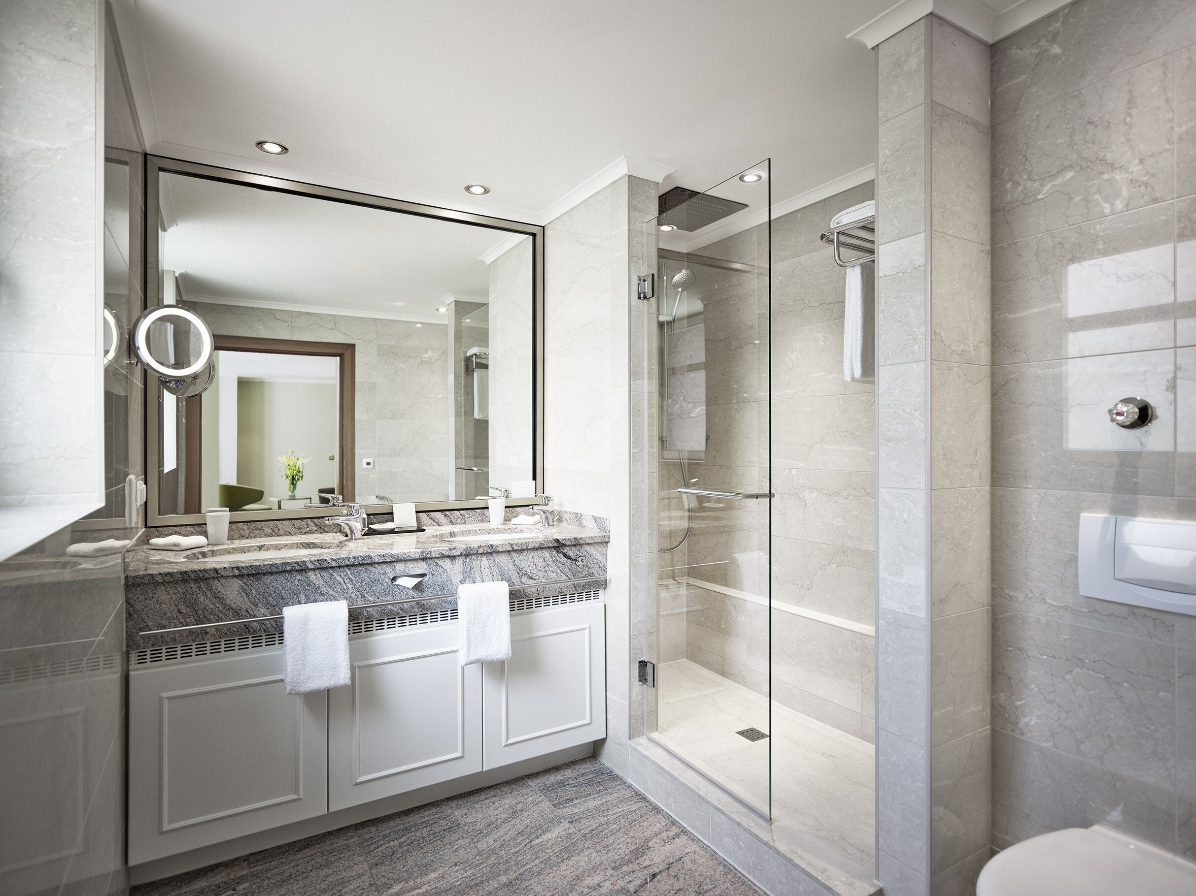 suite, 1 bedroom, non smoking, garden view | bathroom | shower, free toiletries, hair dryer, bathrobes