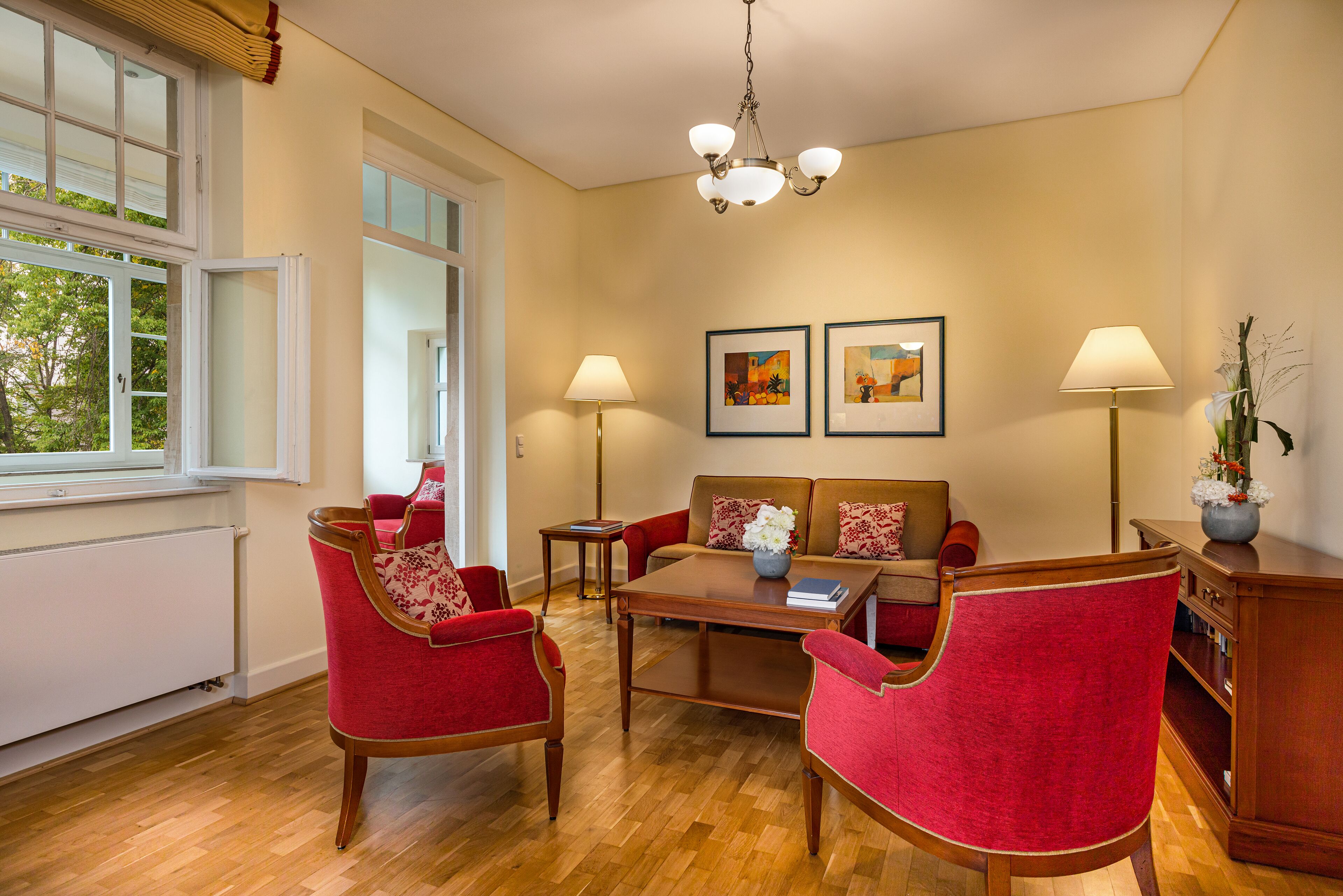 suite, 1 bedroom, non smoking | living area | flat-screen tv, dvd player