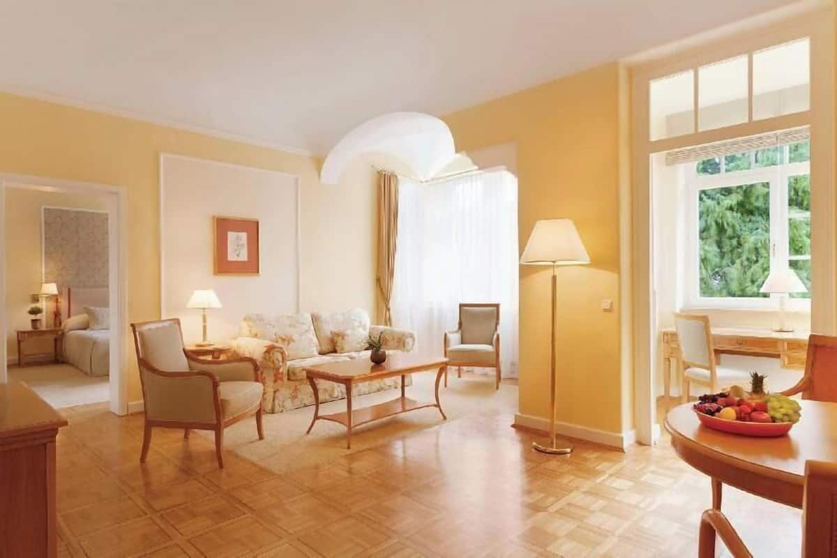 Flat-screen TV, DVD player