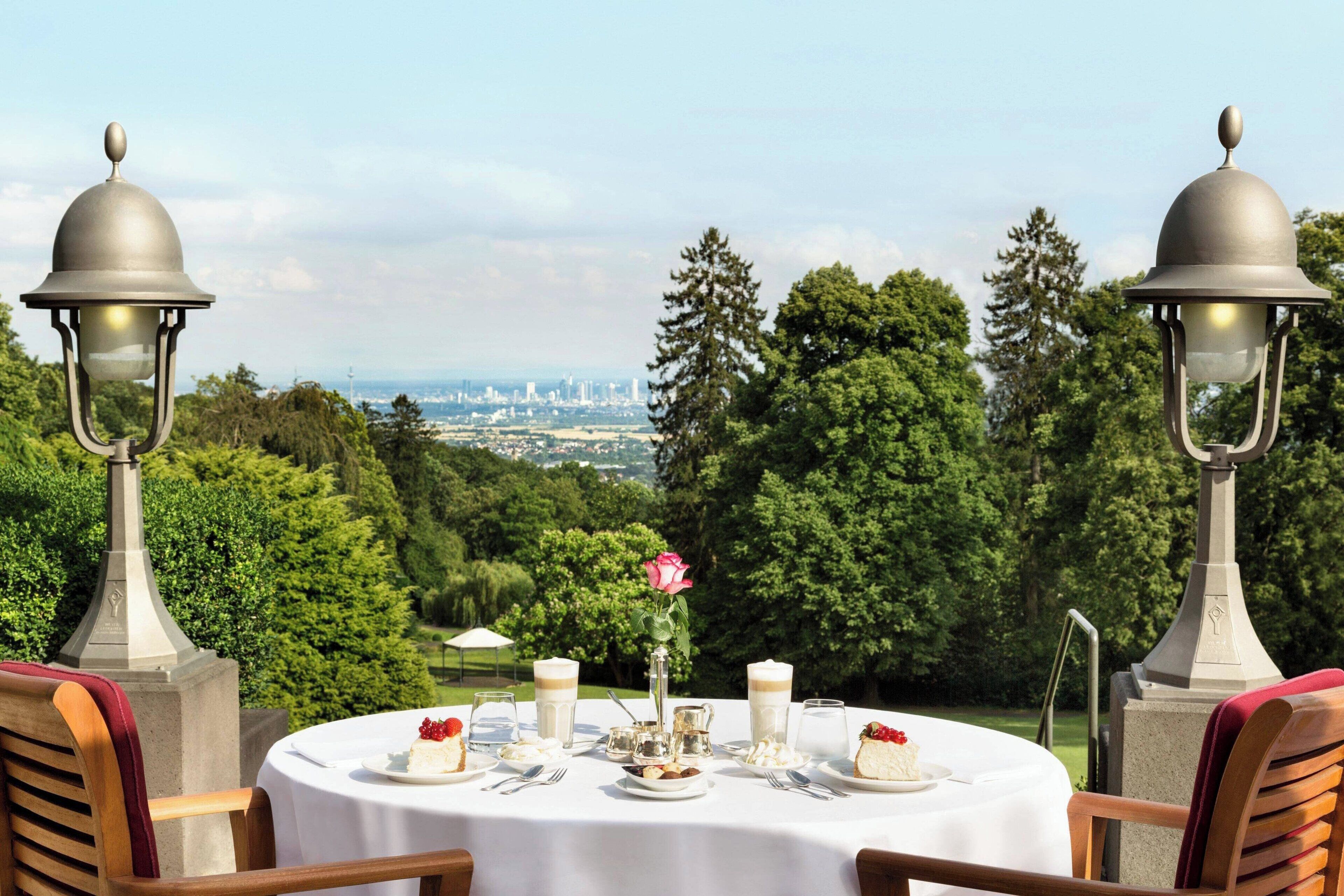 breakfast, lunch, dinner served; german cuisine, garden views
