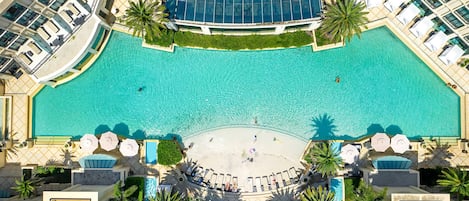 Outdoor pool, pool cabanas (surcharge), pool loungers