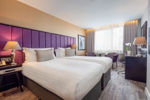 Deluxe-Doppelzimmer | Zimmersafe, schallisolierte Zimmer, Bügeleisen/Bügelbrett