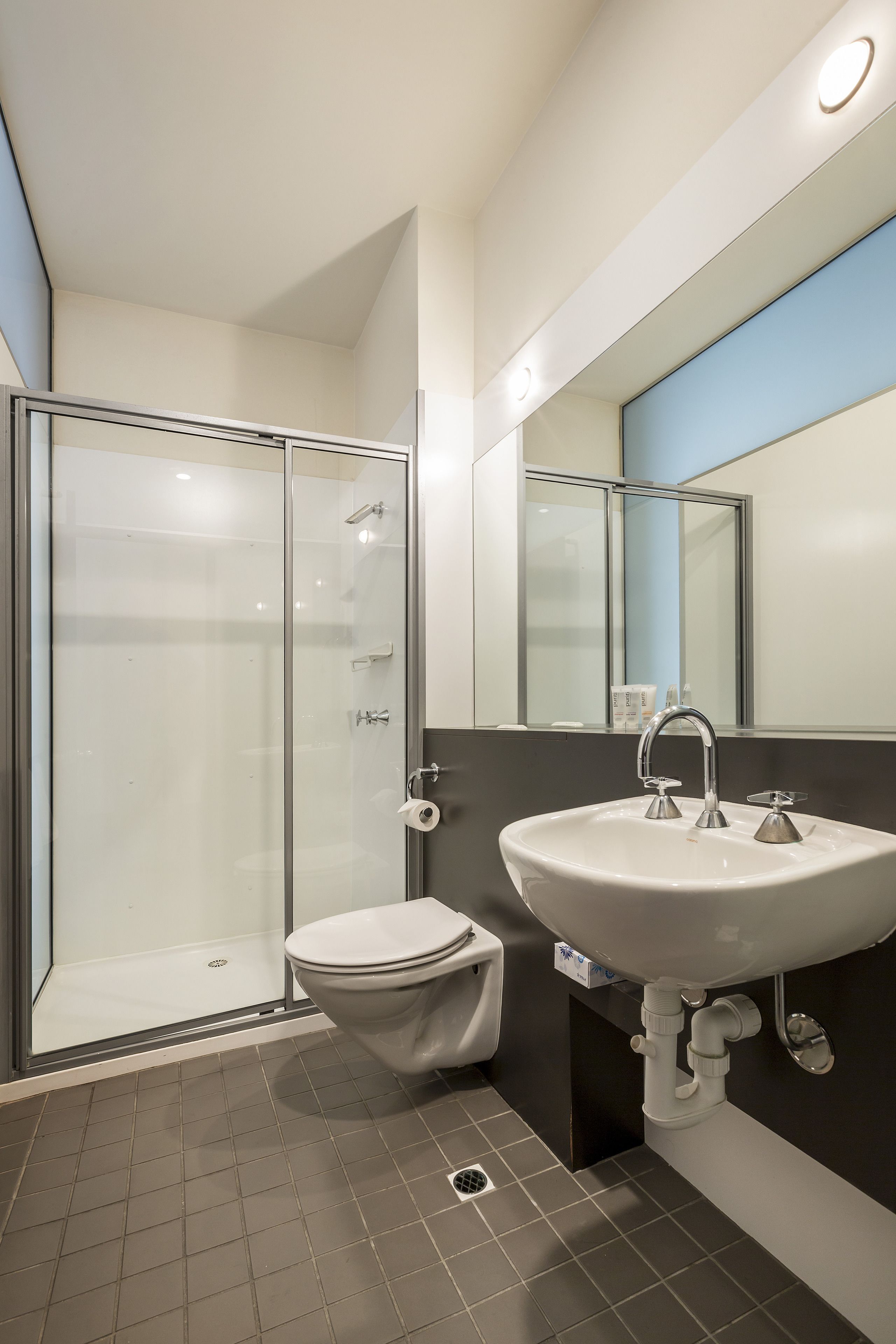 Quest Trinity House — image 8