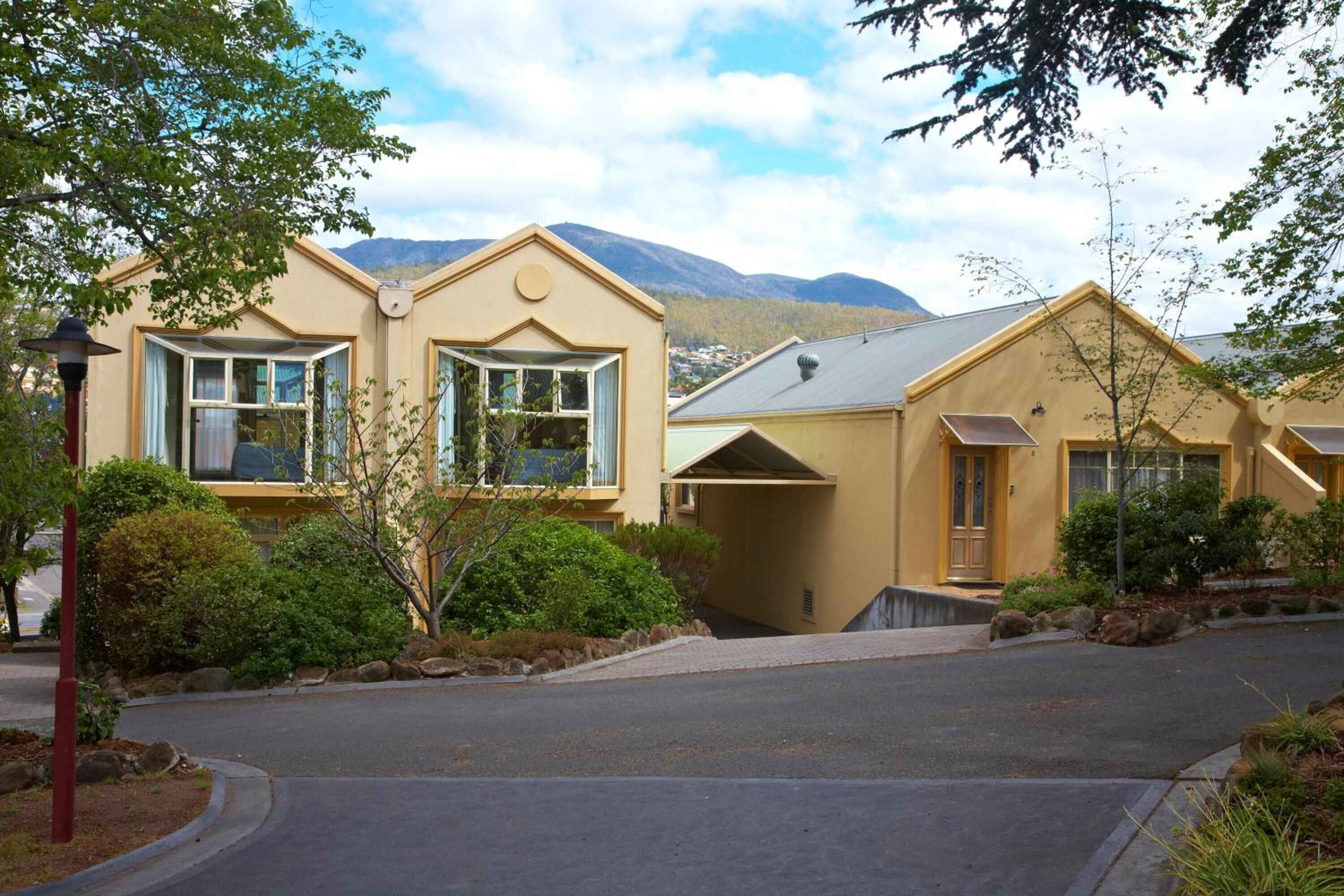 Quest Trinity House — image 23