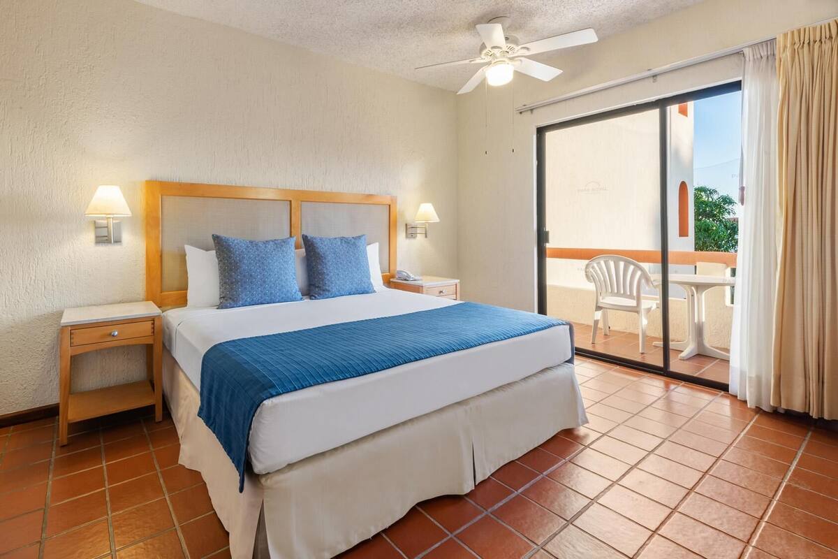 In-room safe, desk, blackout drapes, iron/ironing board (on request)