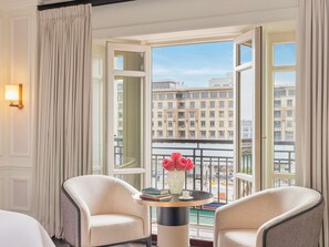 Room, 1 King Bed, Harbour View (Fairmont)