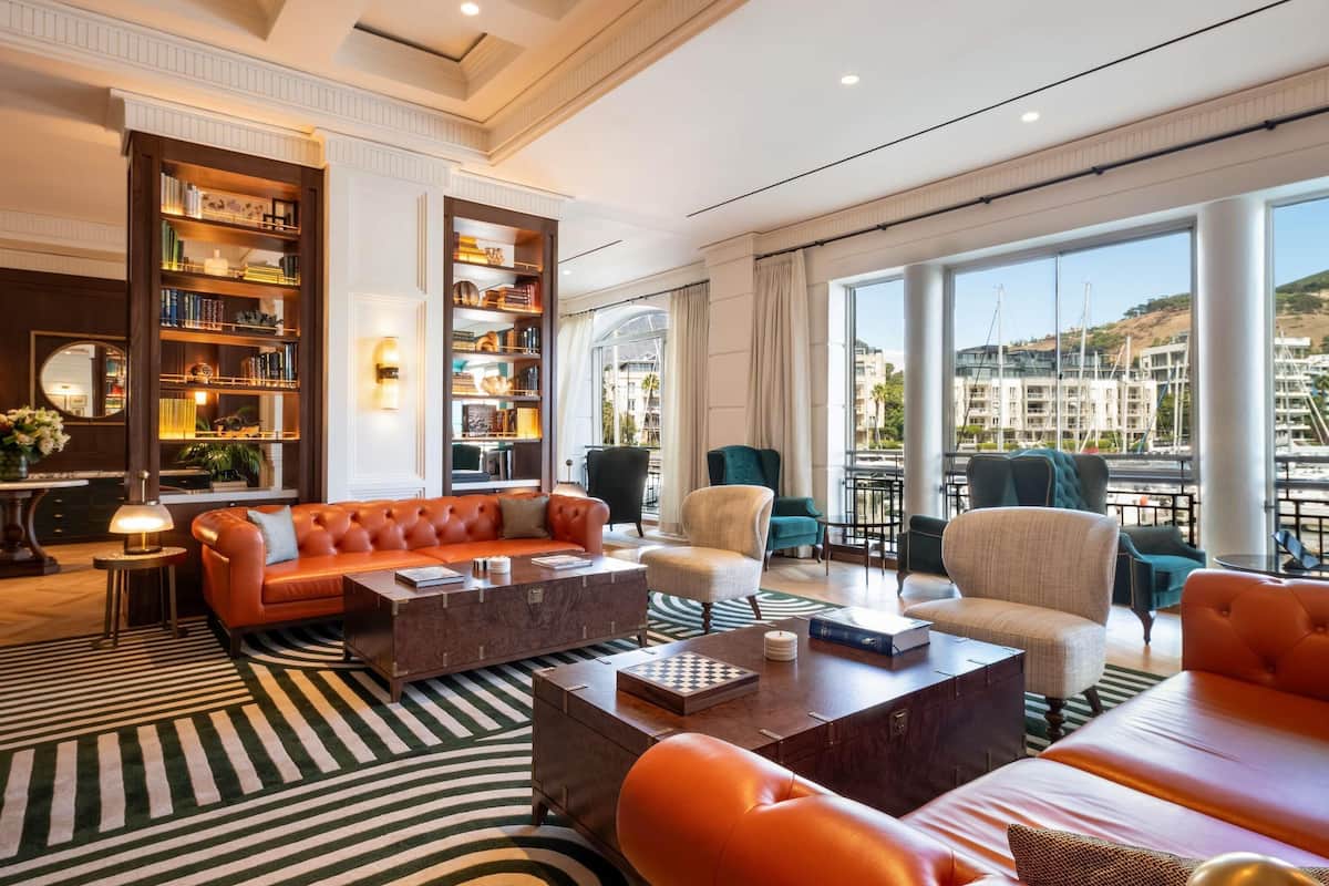 breakfast, lunch, dinner served; pool views