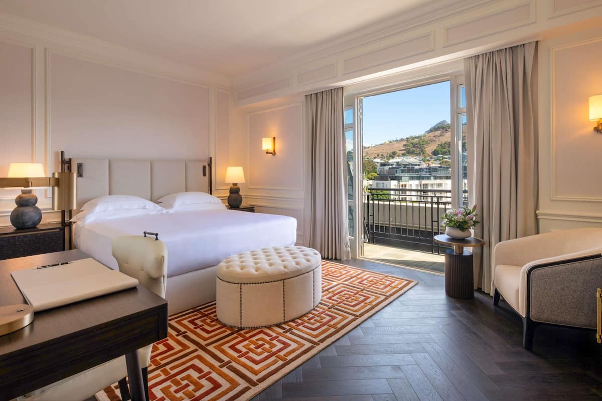 Phòng, 1 giường cỡ king (Rooftop) | Bộ đồ giường cao cấp, chăn bông, minibar, két bảo mật tại phòng