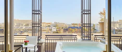 Suite, 1 Double Bed | 1 bedroom, premium bedding, down comforters, minibar