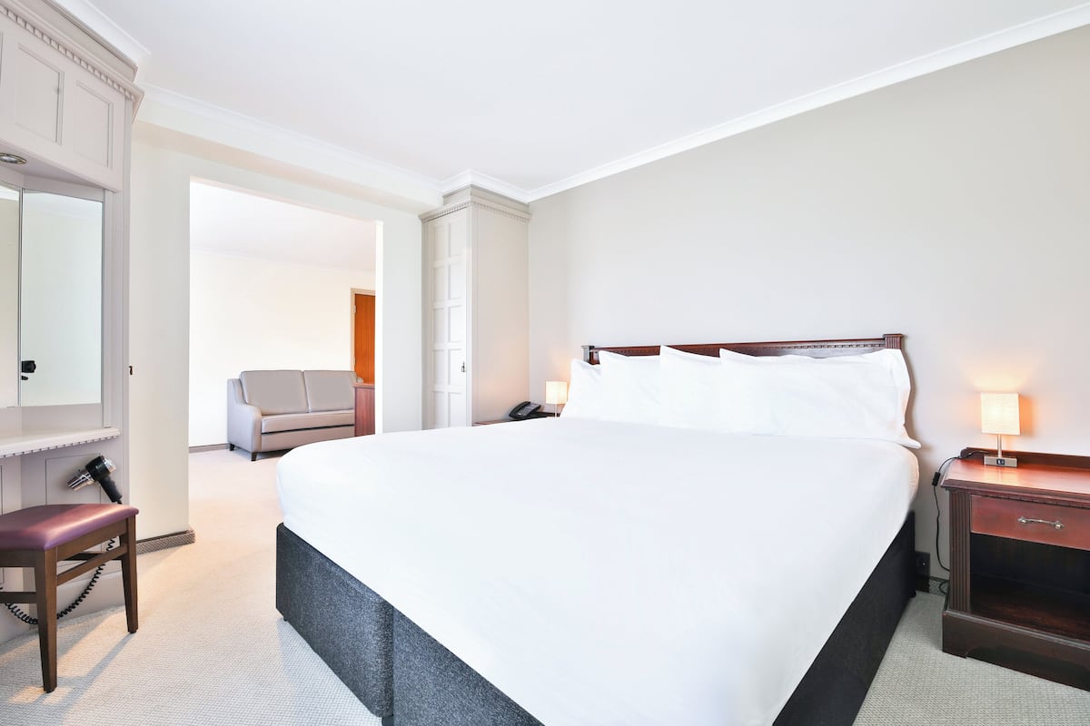 1 habitación y caja de seguridad en la habitación