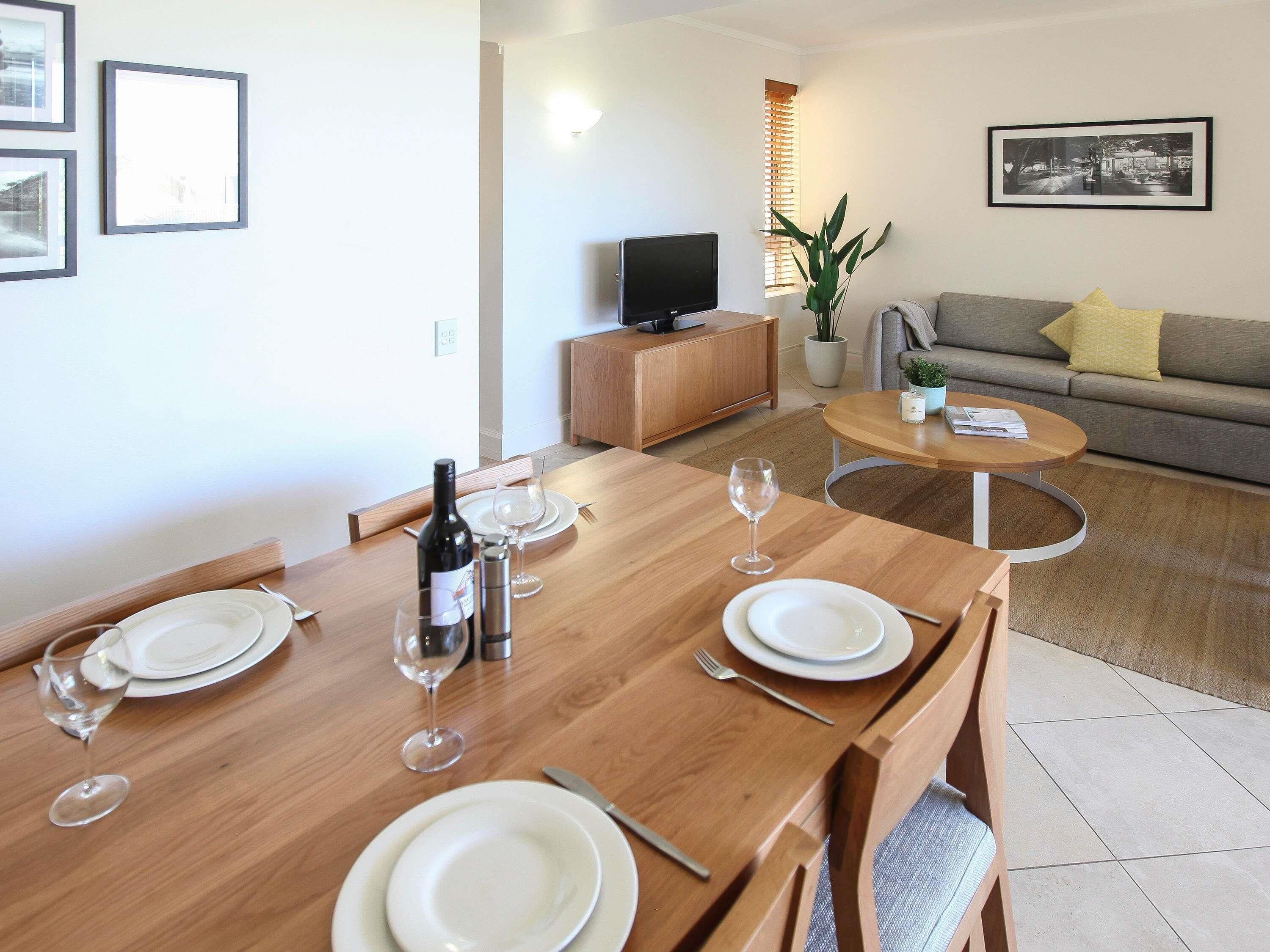 1 habitación, minibar y caja de seguridad en la habitación 