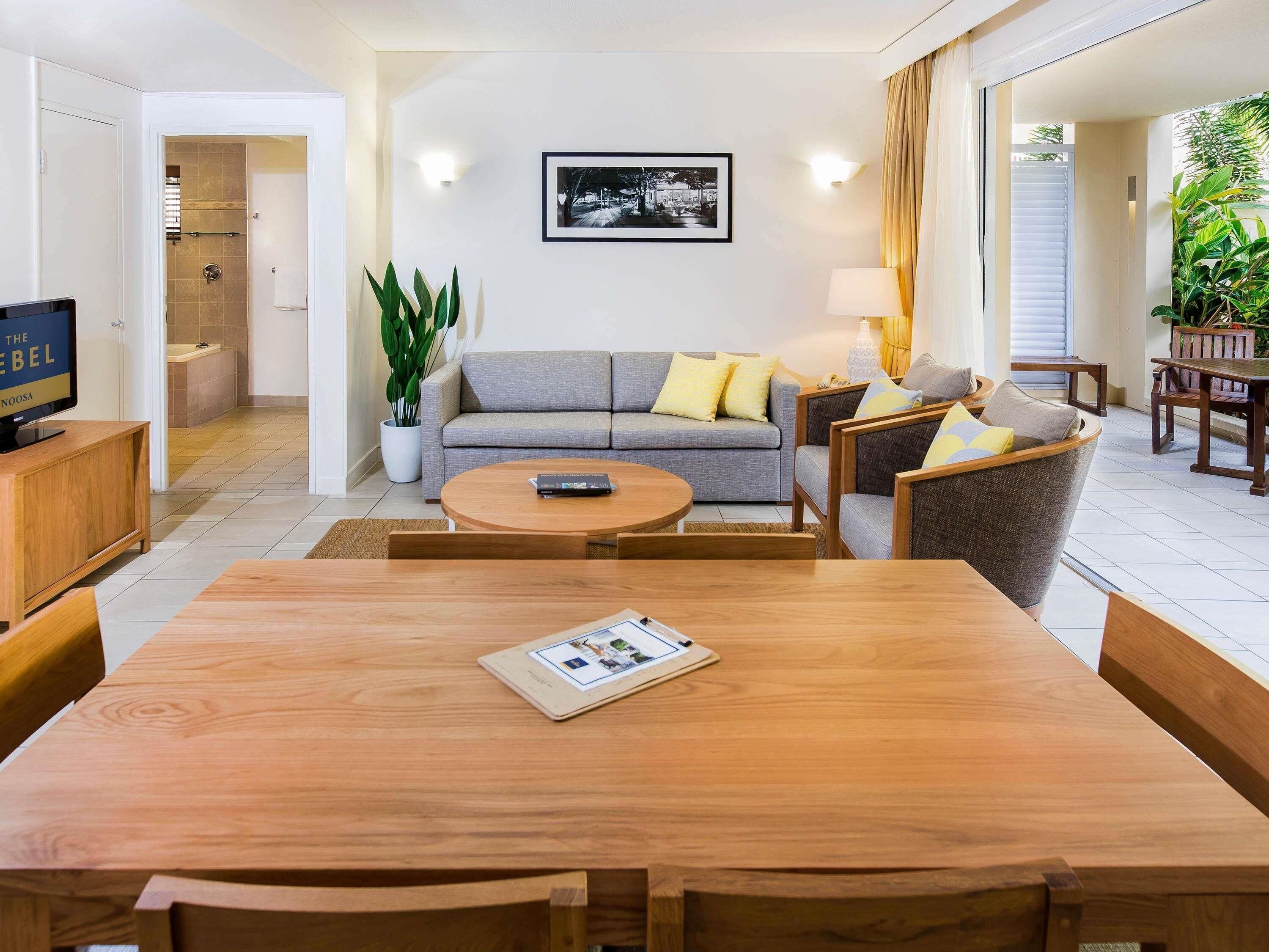 2 Bedroom Garden or Pool View Apartment | 1 bedroom, minibar, in-room safe, individually decorated