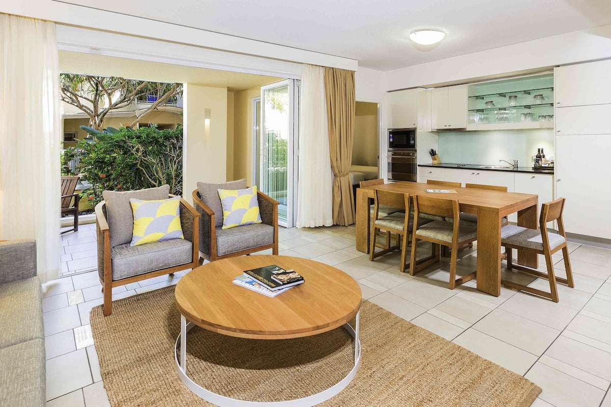 1 chambre, minibar, coffres-forts dans les chambres