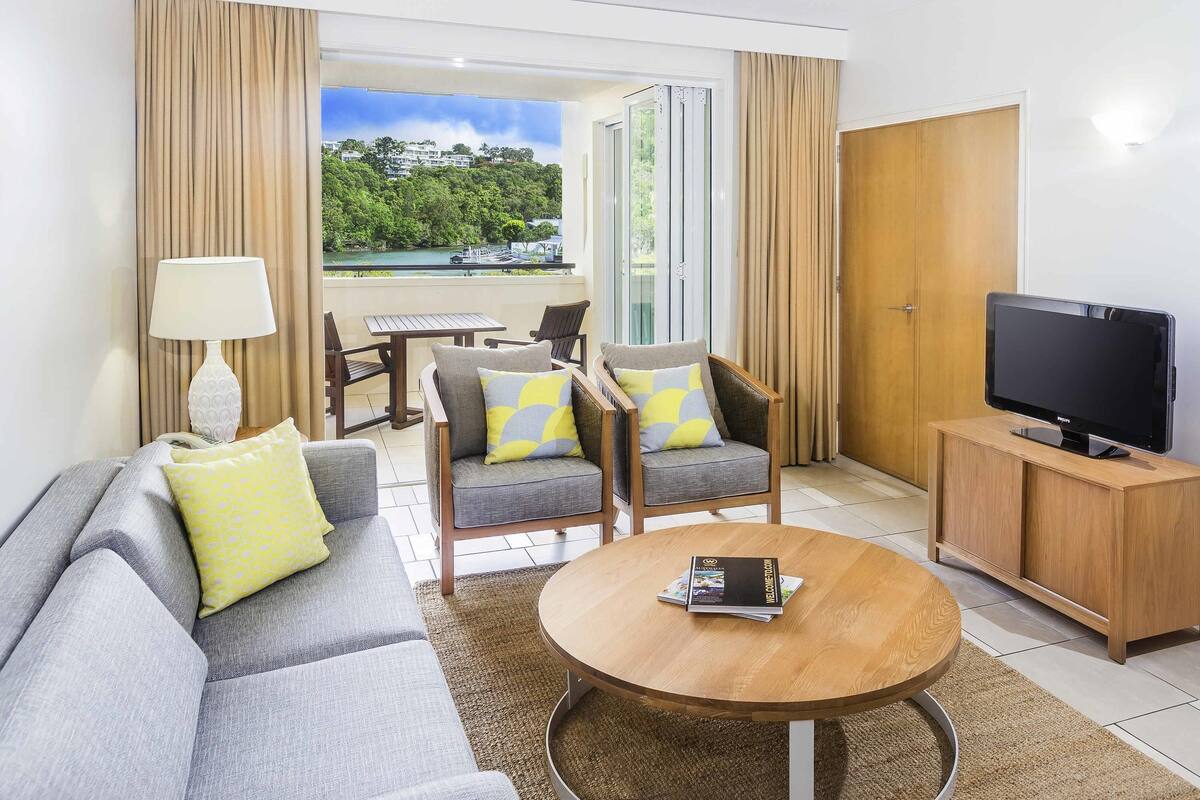 1 bedroom, minibar, in-room safe, desk