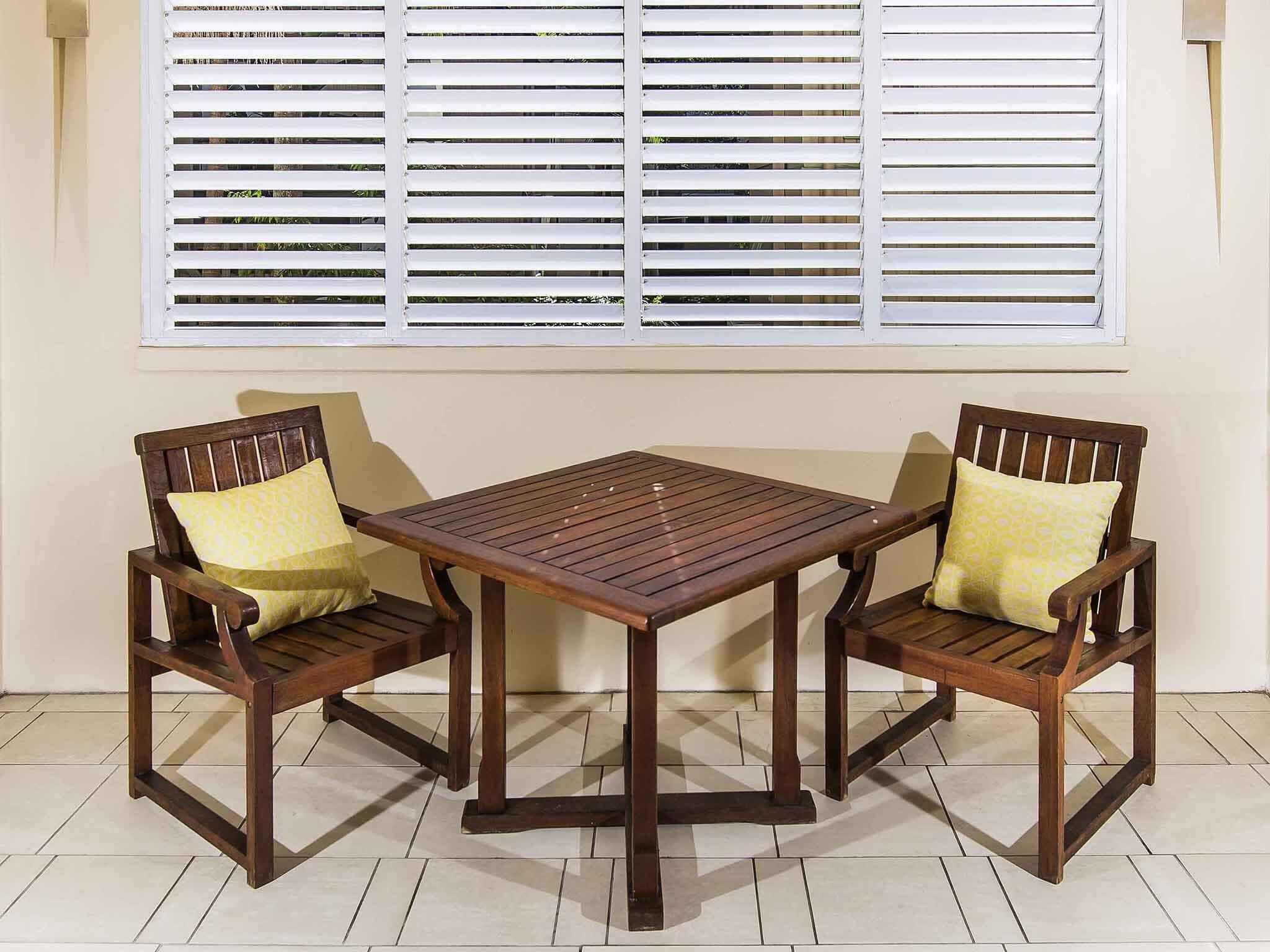 1 habitación, minibar y caja de seguridad en la habitación 