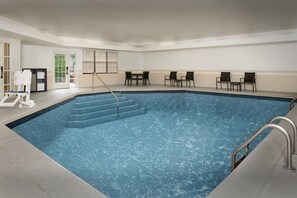 Indoor pool - Residence Inn by Marriott Kansas City Overland Park (Overland Park)