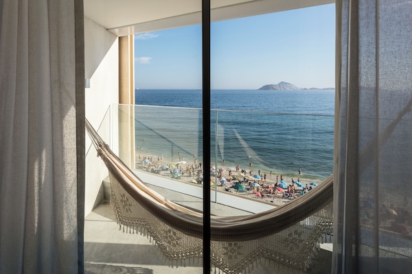 Grand-Zimmer, Balkon, Meerblick