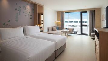 Grand Twin Room (Premier) | Balcony view