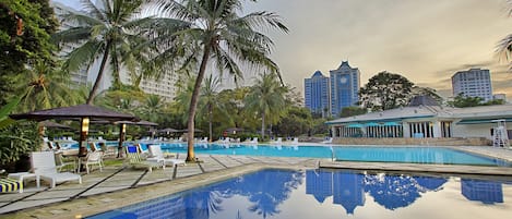 Piscine extérieure
