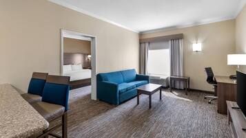 Suite, 1 King Bed, Non Smoking | Desk, iron/ironing board, free WiFi, bed sheets