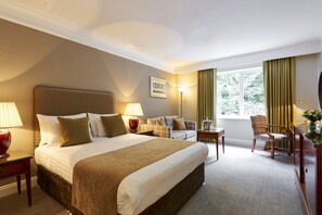 Superior Queen (1 Queen bed)