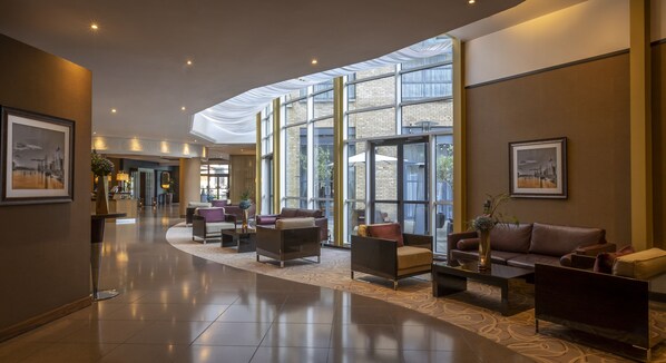 Lobby - Hilton Dublin (Dublin)