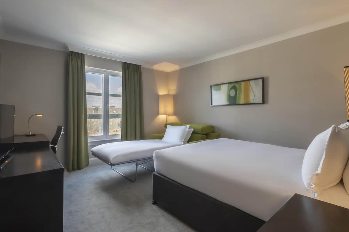 42-inch LCD TV with cable channels, TV