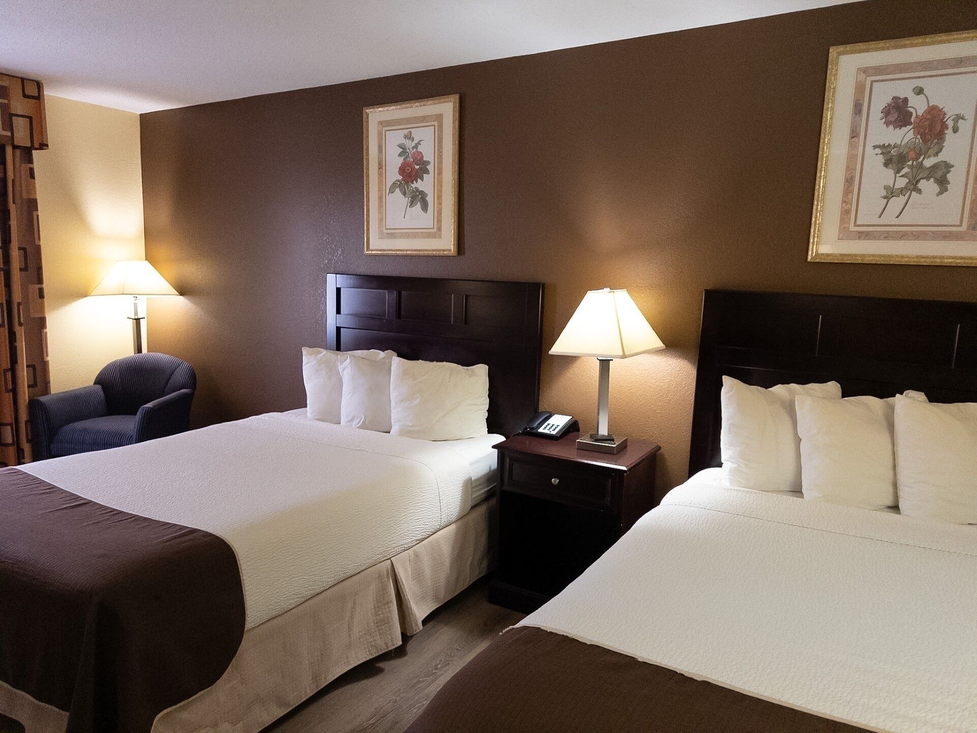 Double Room, 2 Double Beds