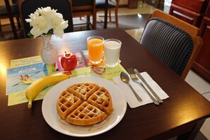 Desayuno continental incluido todos los días