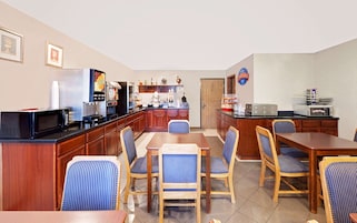 Desayuno continental incluido todos los días