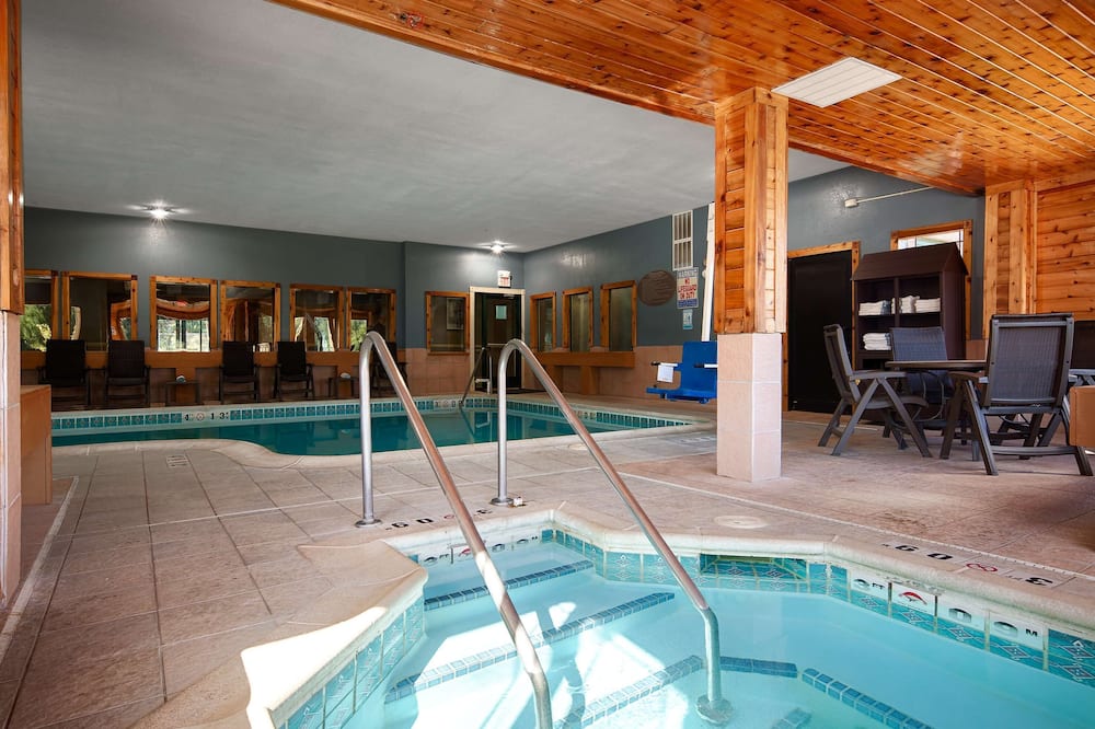Best Western Plus Kalamazoo Suites