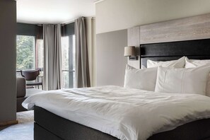 Pillowtop beds, minibar, desk, laptop workspace - Clarion Hotel Stavanger (Stavanger)