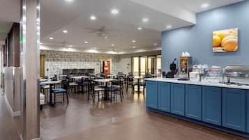 Bao gồm bữa sáng buffet