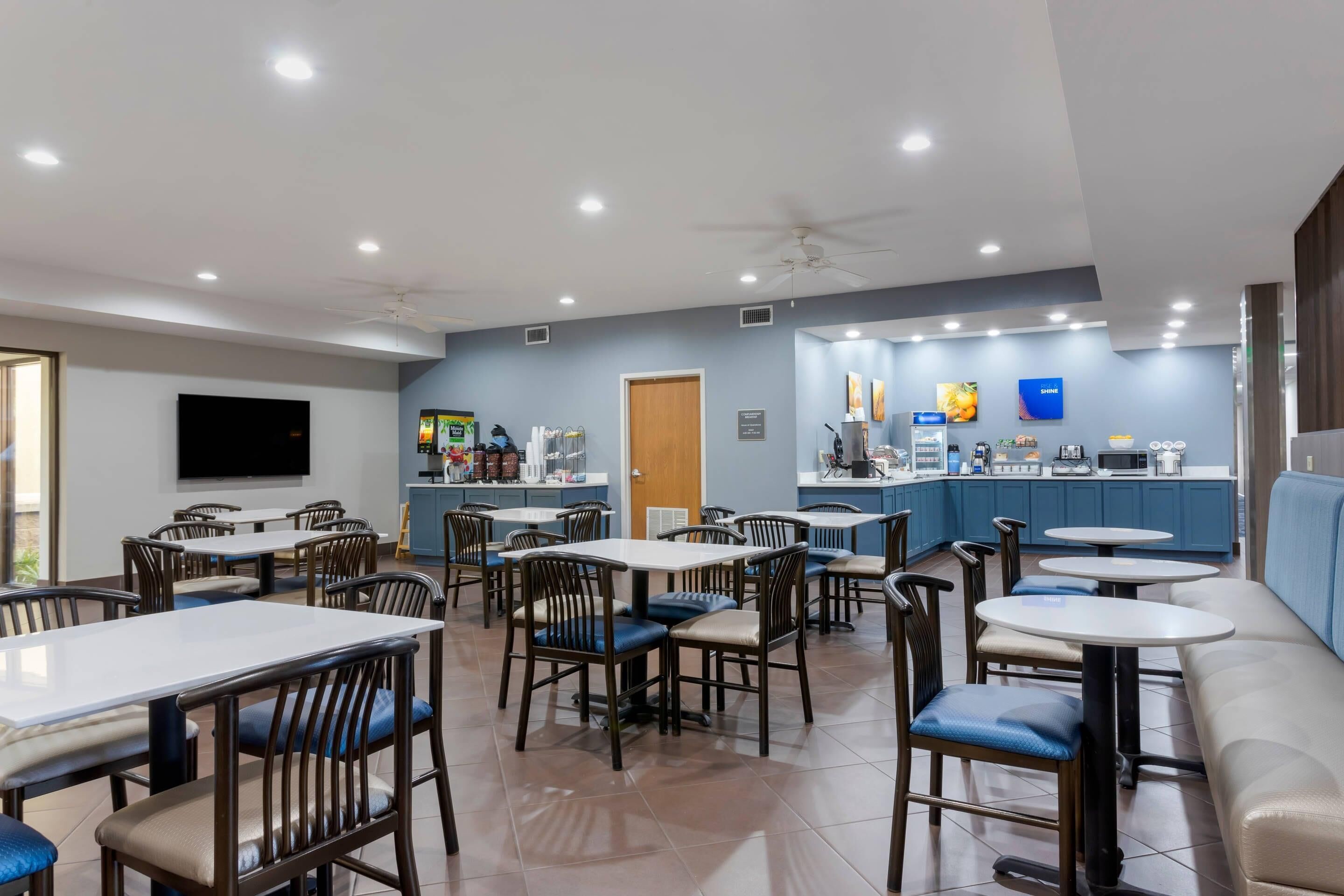 Café da manhã com buffet grátis