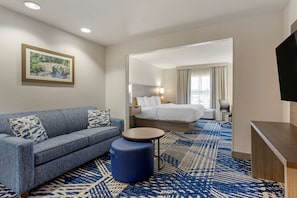 In-room safe, iron/ironing board, free WiFi, bed sheets
