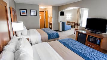 Suite, Non Smoking | Desk, iron/ironing board, rollaway beds, free WiFi