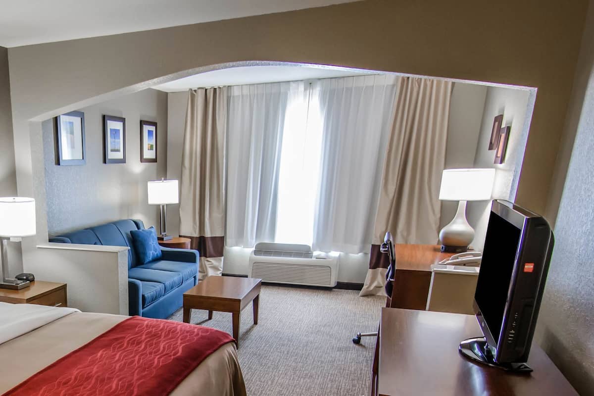 Työpöytä, silitysrauta/-lauta, lisävuoteet, ilmainen Wi-Fi