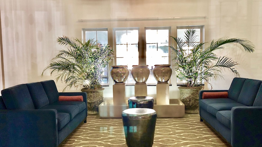 Quality Suites Waldorf