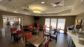 Free daily full breakfast