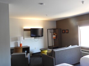 Suite, Multiple Beds, Accessible, Non Smoking (Upgrade) | Living area | TV